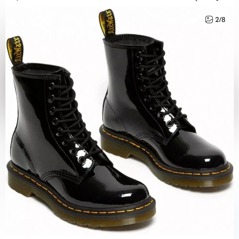 Dr. Martens Black 1460 leather lace up